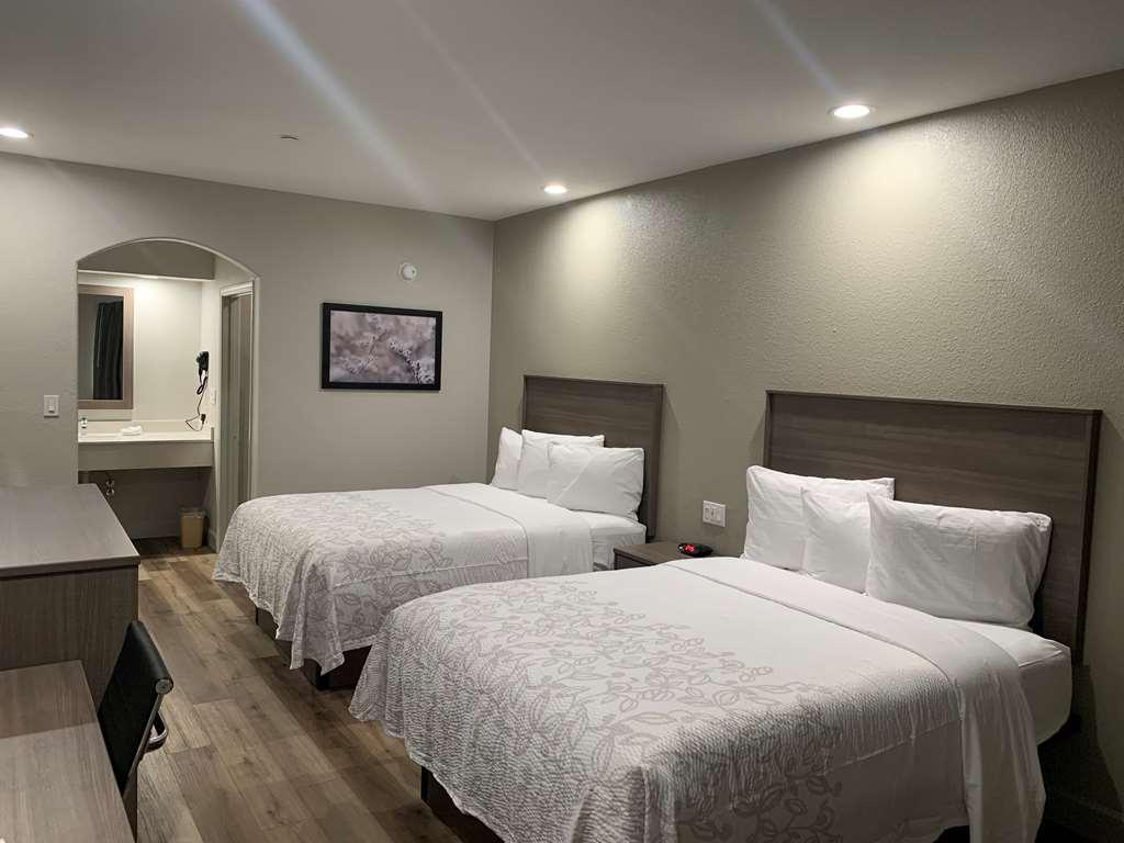 Red Roof Inn Plus + Galveston - Beachfront Kamer foto